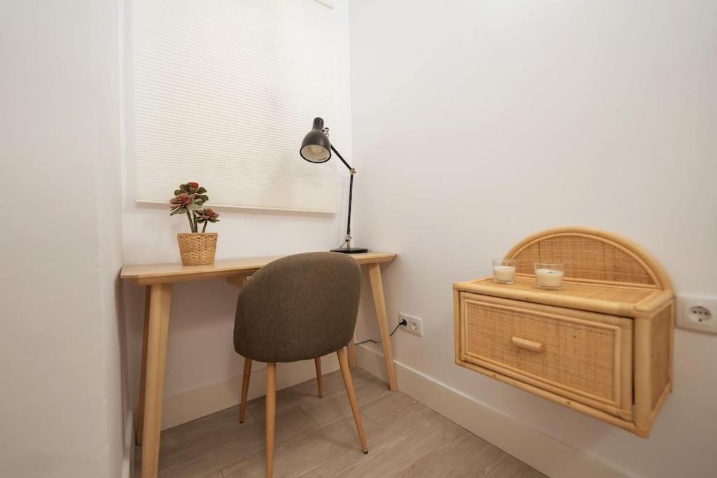Apartamento A Estrenar En Calle Alcazares Sevilla Exteriör bild