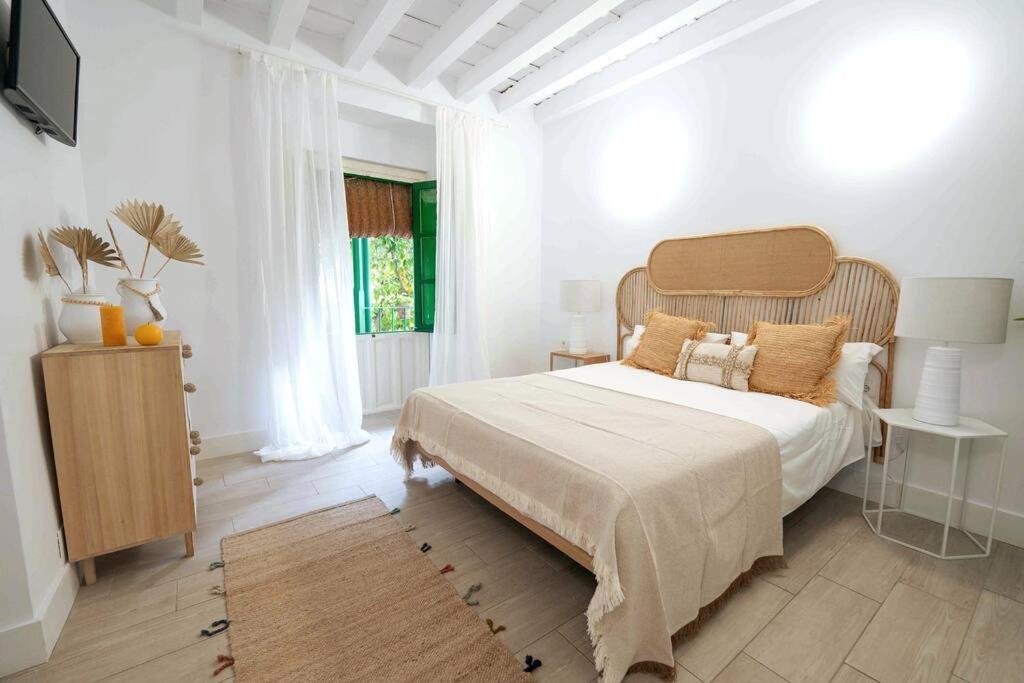 Apartamento A Estrenar En Calle Alcazares Sevilla Exteriör bild