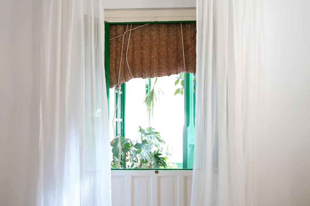 Apartamento A Estrenar En Calle Alcazares Sevilla Exteriör bild